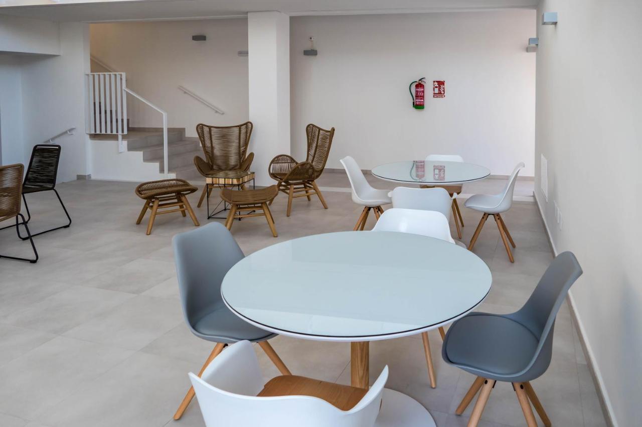 Carihuela Suites Torremolinos Exterior photo