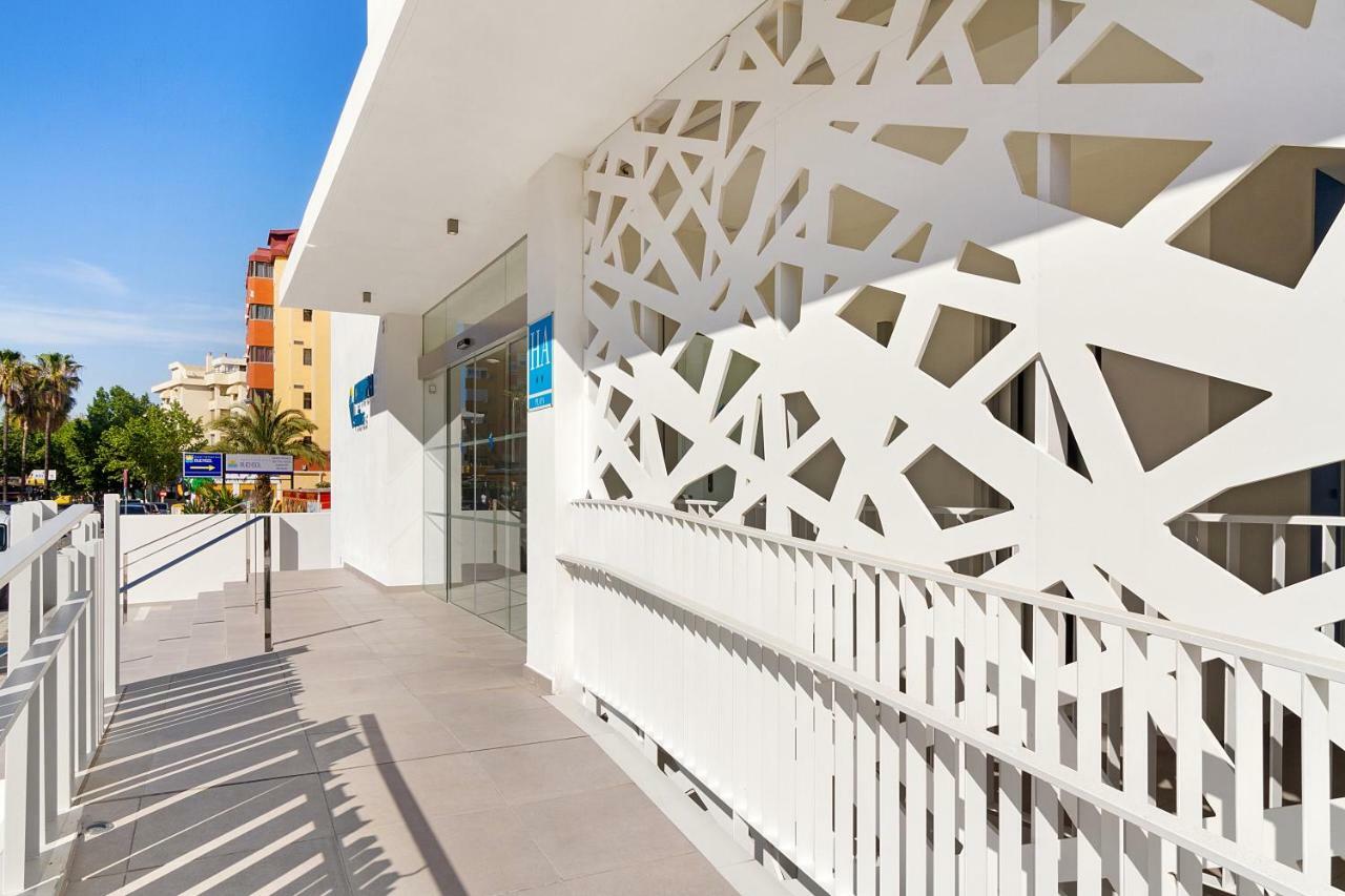 Carihuela Suites Torremolinos Exterior photo